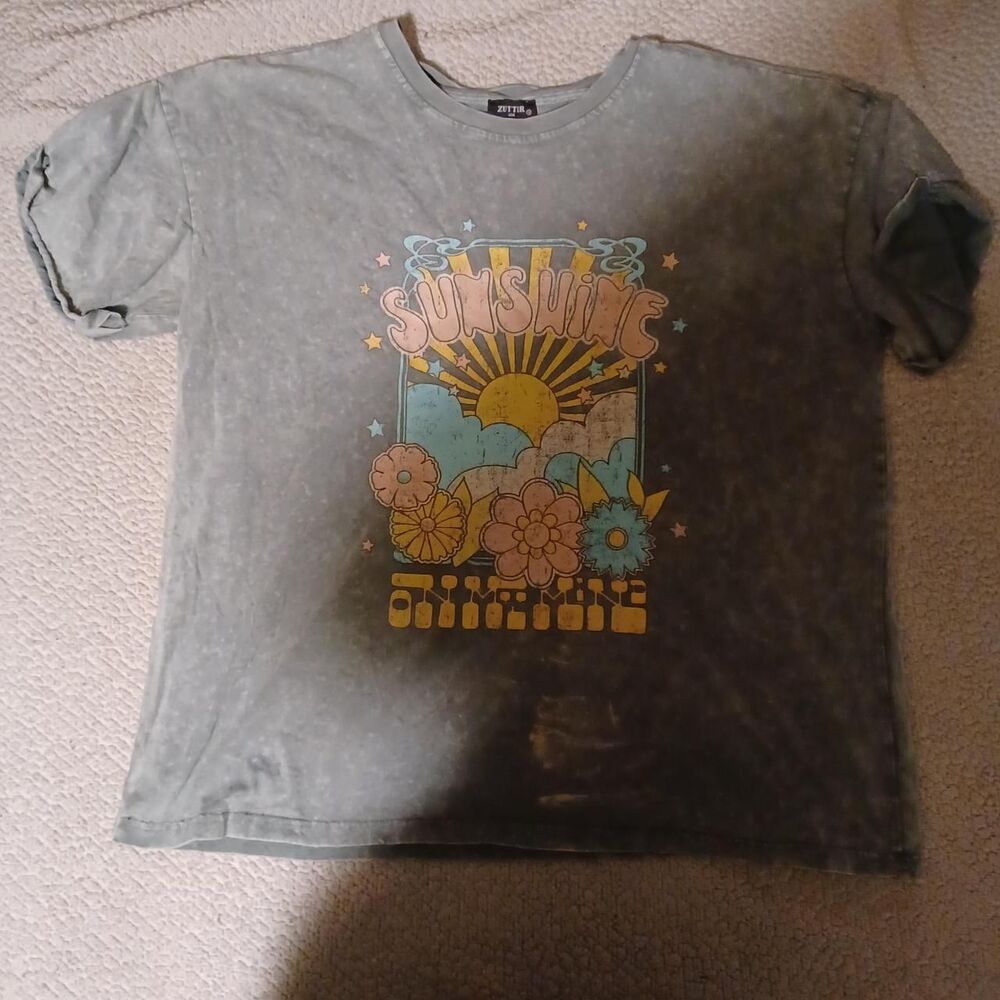 Zutter Sunshine on My Mind Graphic Tee Sage Green Mineral Wash Small